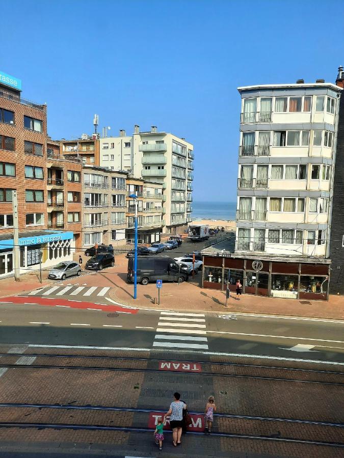 Apartamento Zeezicht Sibeac Koksijde Exterior foto