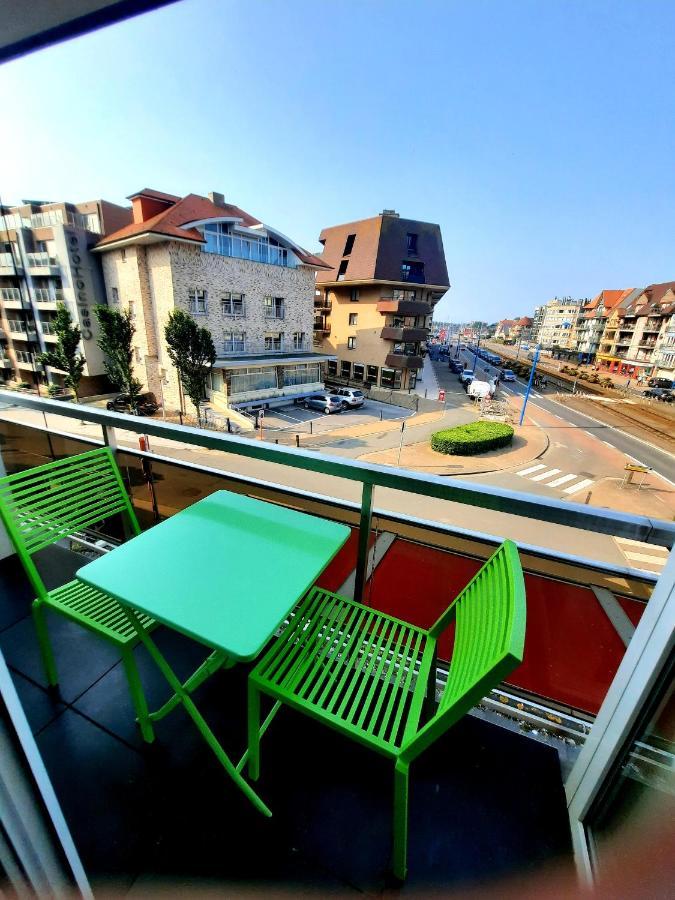 Apartamento Zeezicht Sibeac Koksijde Exterior foto