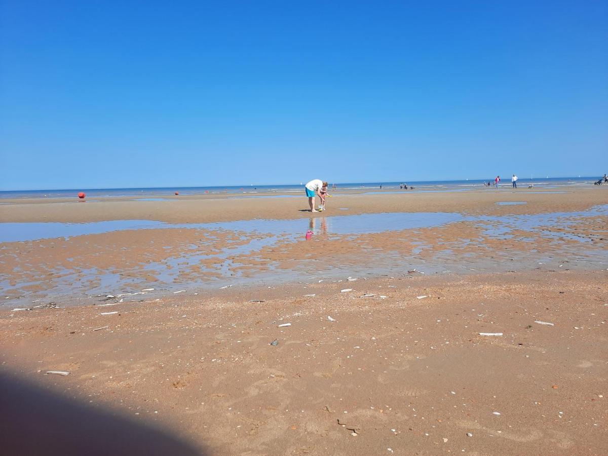 Apartamento Zeezicht Sibeac Koksijde Exterior foto